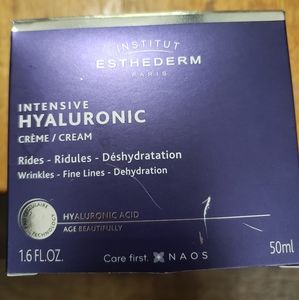 Institut Esthederm Paris intensive hyaluronic